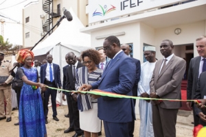 DixonFrancophonie101217Web 102