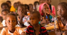 Retrouver le webzine de l'OIF sur l'éducation des filles Image 1