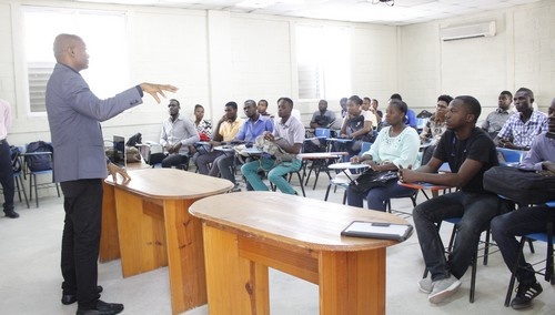 Des jeunes haïtiens formés à l’Internet des objets Image 1