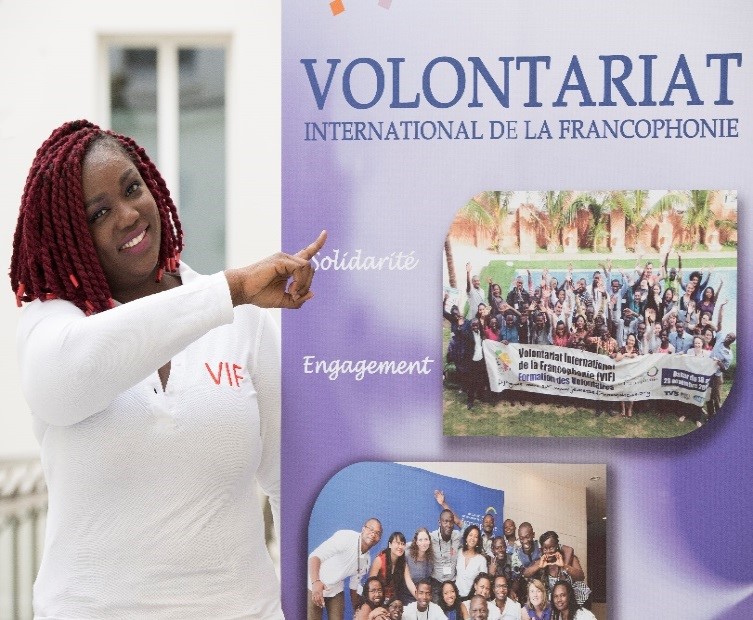 Découvrez le portrait de Samia, ViF à l'APF - Paris Image 1