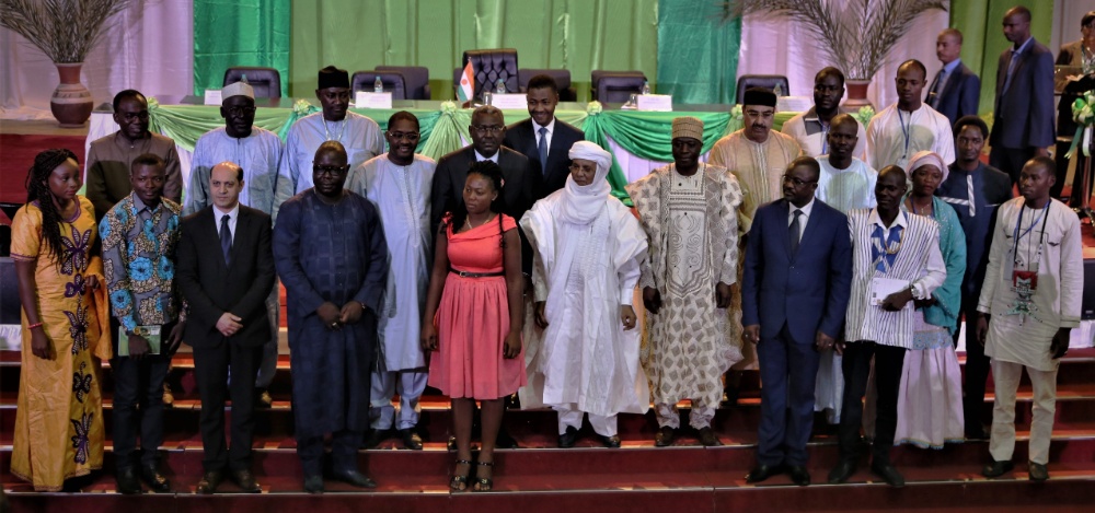 Le Forum international Jeunesse et Emplois verts a pris son ... Image 1